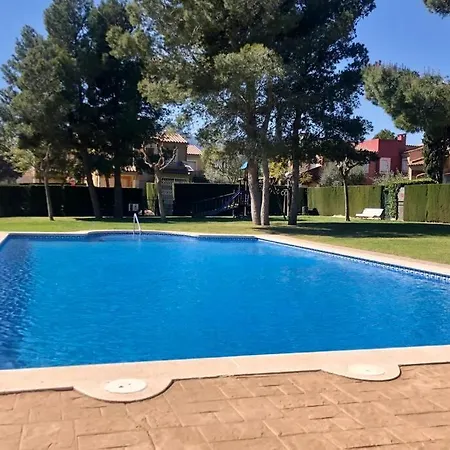 Preciosa Casa Con Piscina Comunitaria En El Casalot Holiday home Miami Playa