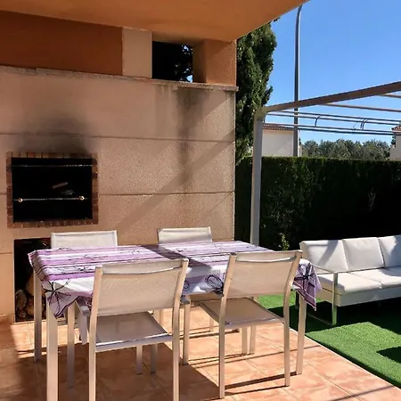 Holiday home Preciosa Casa Con Piscina Comunitaria En El Casalot *